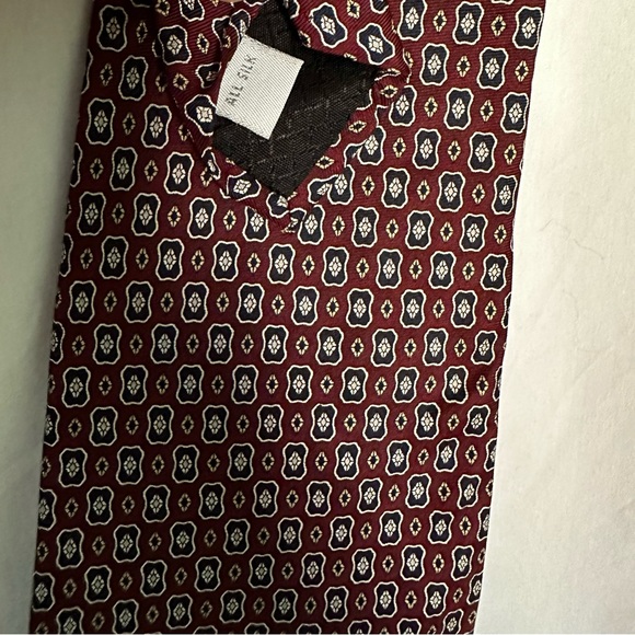 NWOT Pierre Cardin 100% silk Made in USA necktie - Picture 7 of 7